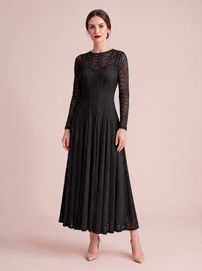 Women's Vintage Neckline Lace Evening Dress