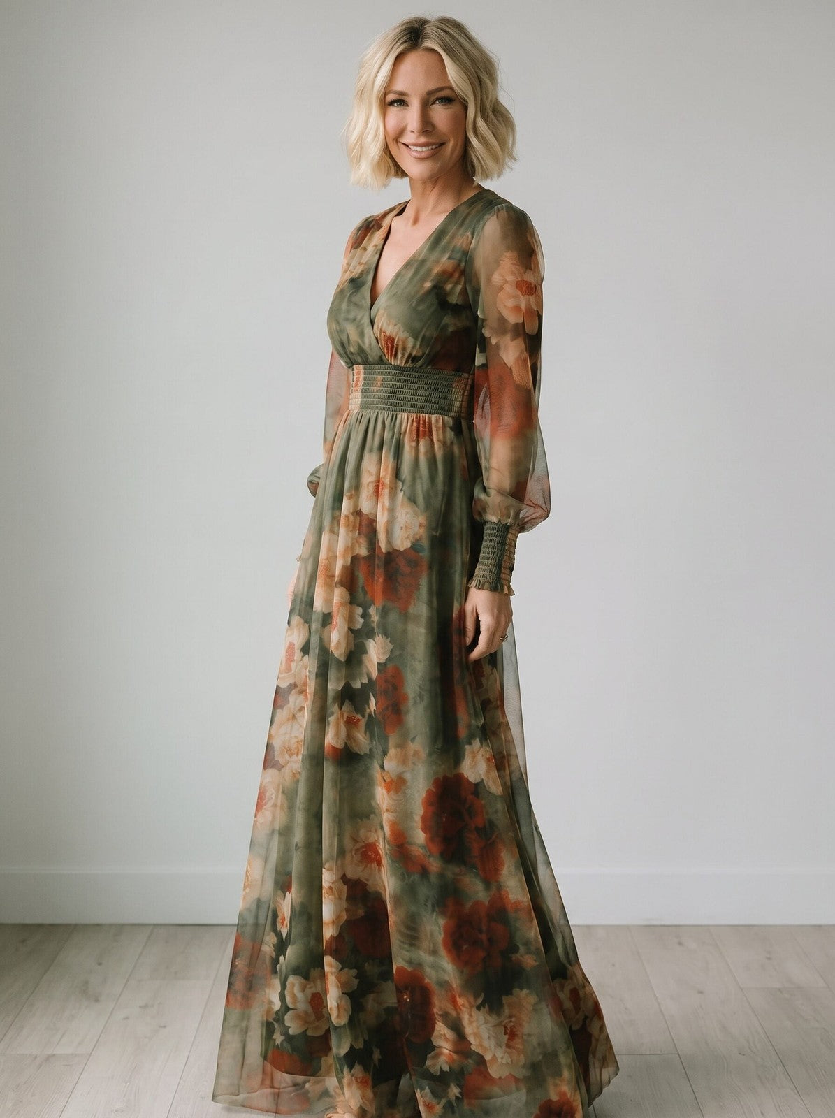 Women's Vintage Neckline Floral Tulle Evening Dress