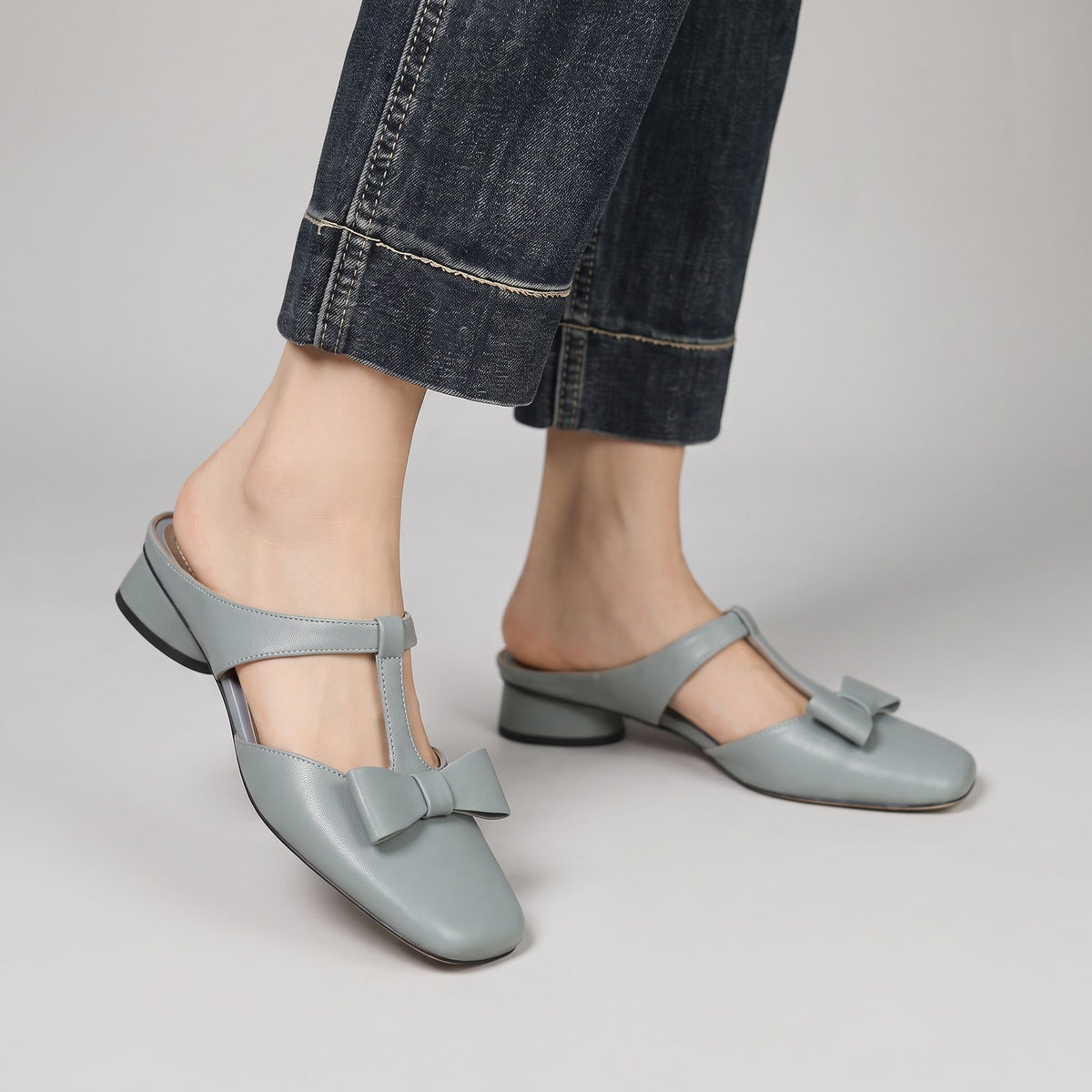 Women's Low Heel Bow Mule Sandals
