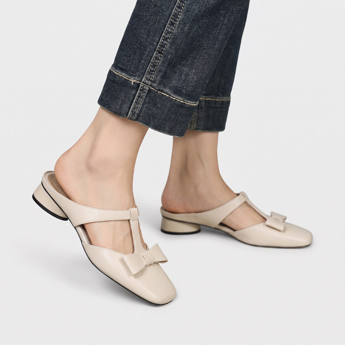 Women's Low Heel Bow Mule Sandals