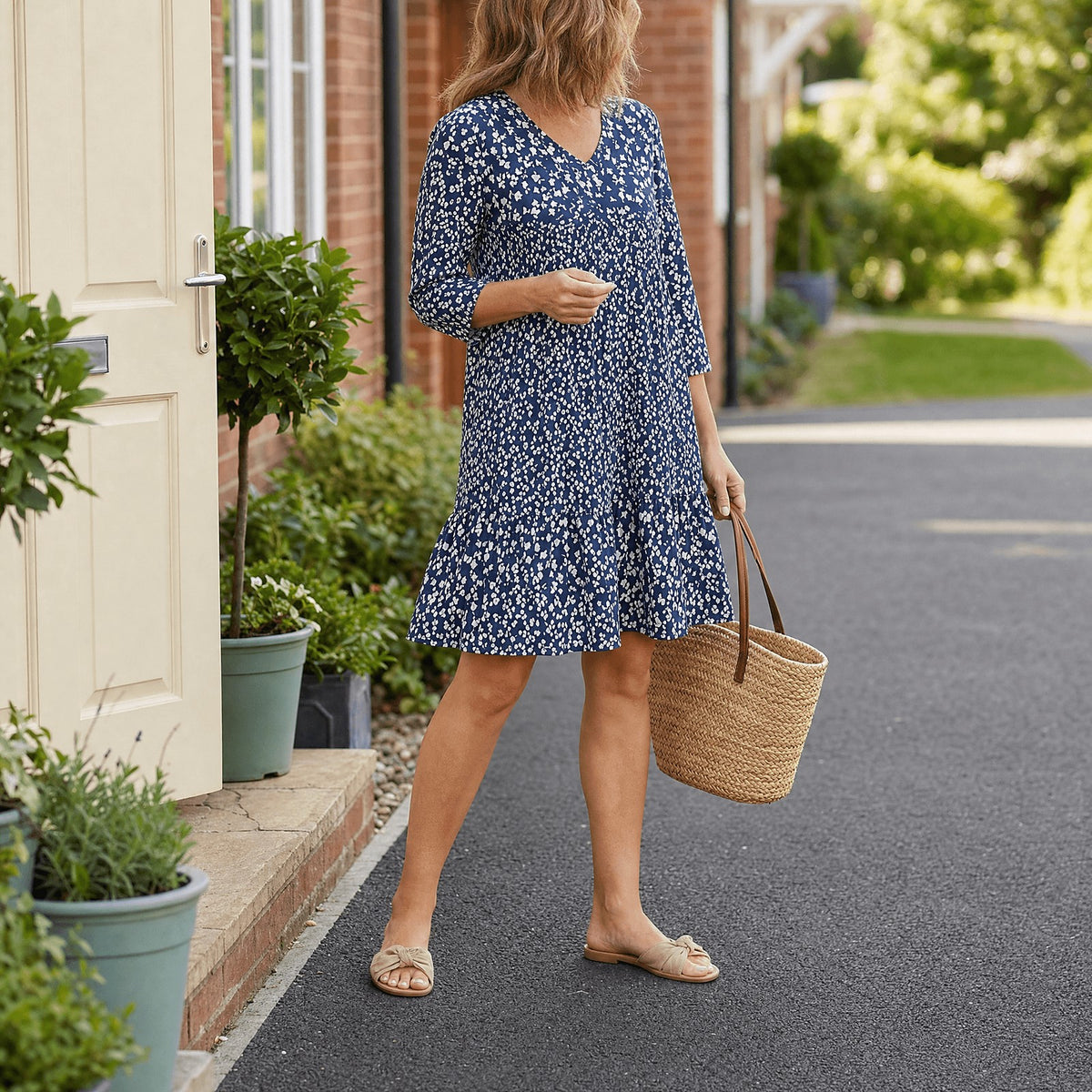Women's V-Neck Floral Ruffle Hem Dress