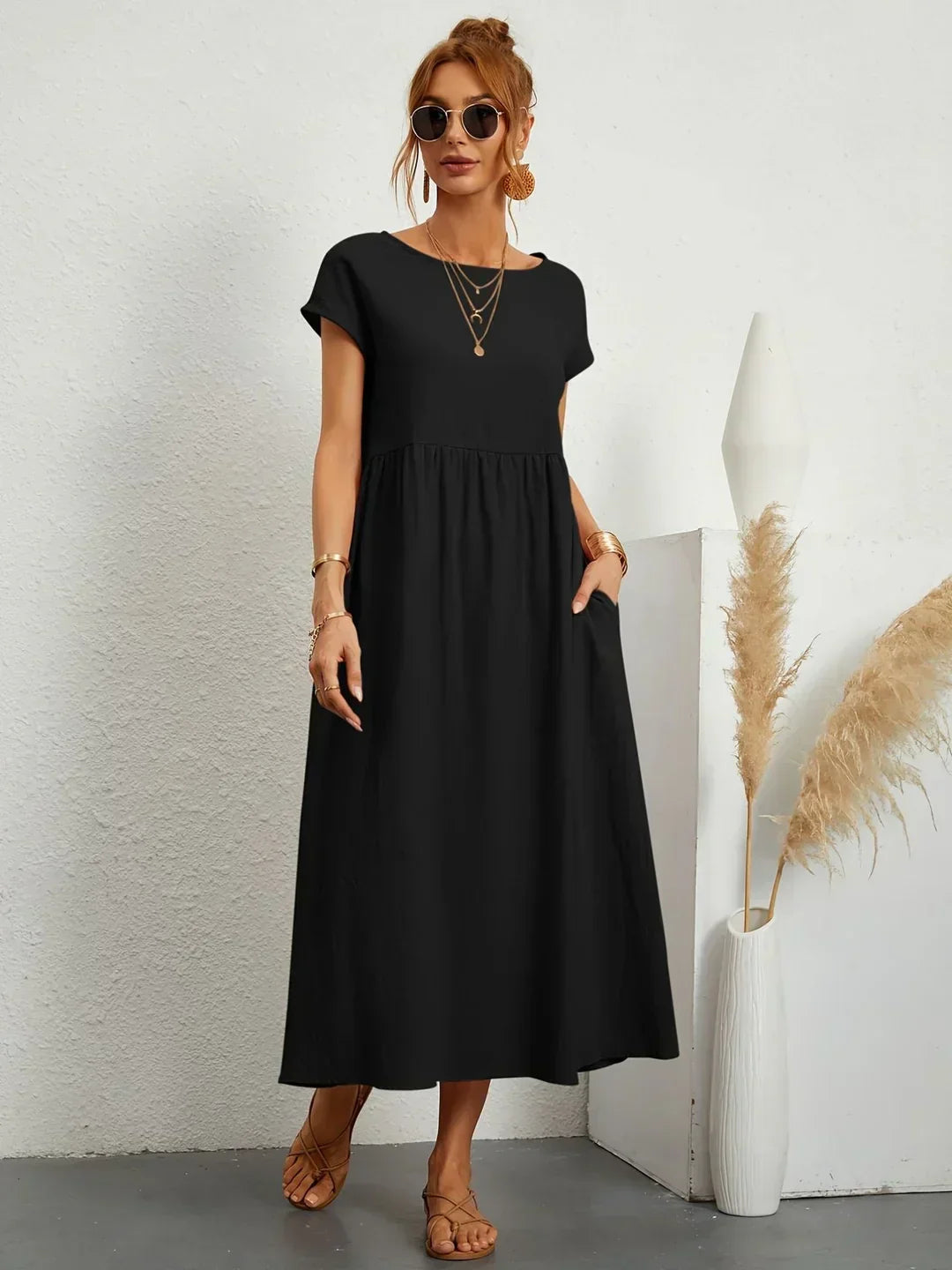 Elegantes Alltagskleid mit zeitlosem Design für Damen