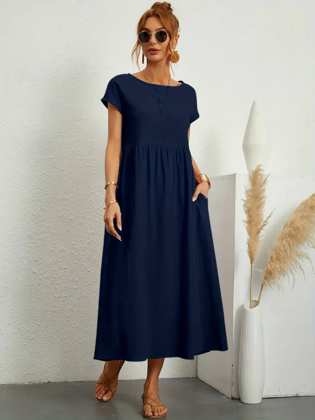 Elegantes Alltagskleid mit zeitlosem Design für Damen