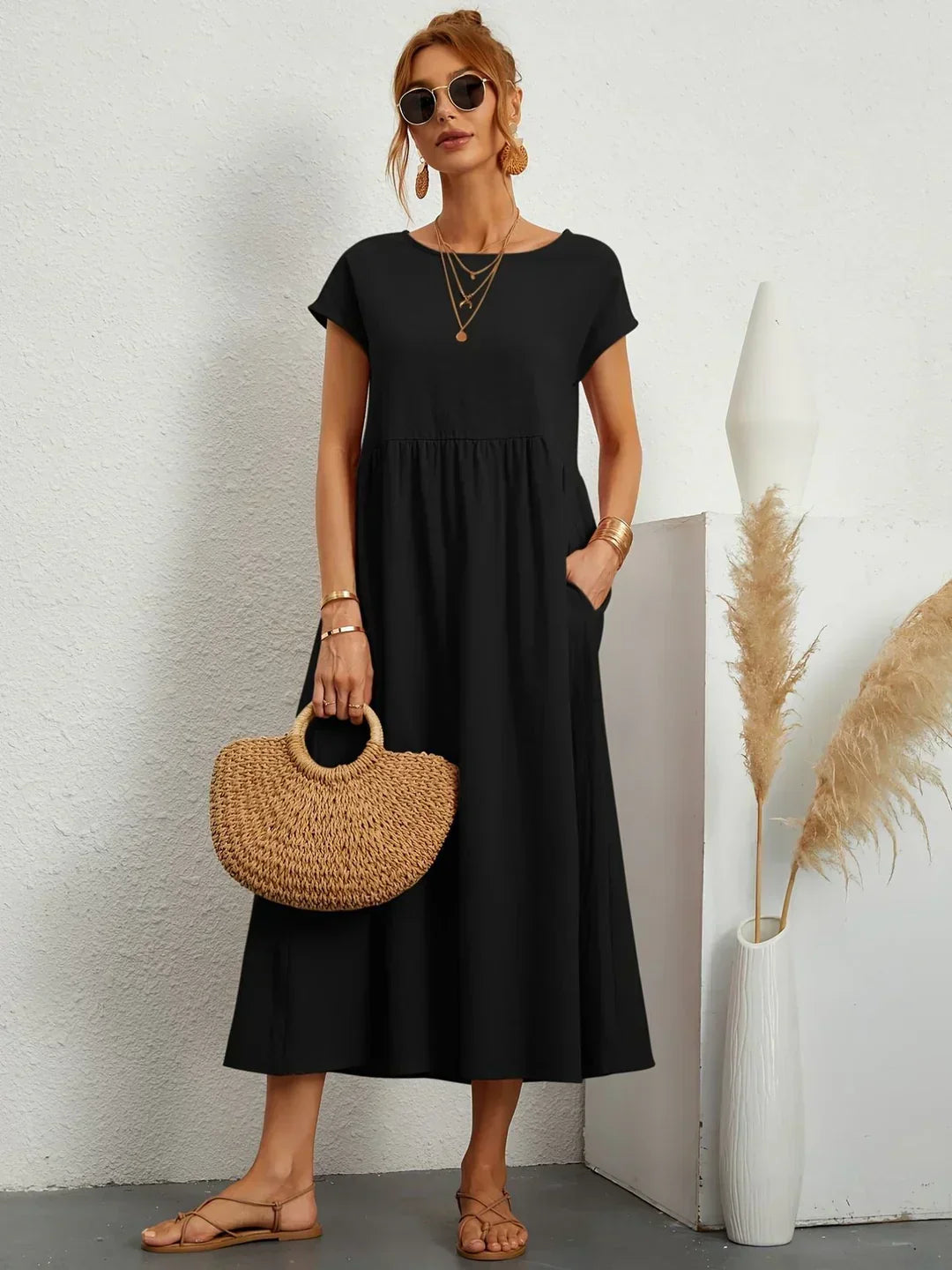Elegantes Alltagskleid mit zeitlosem Design für Damen