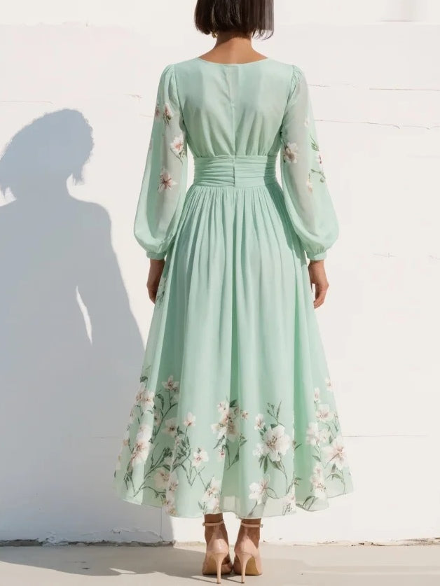 Elegantes Midikleid mit floralem Design