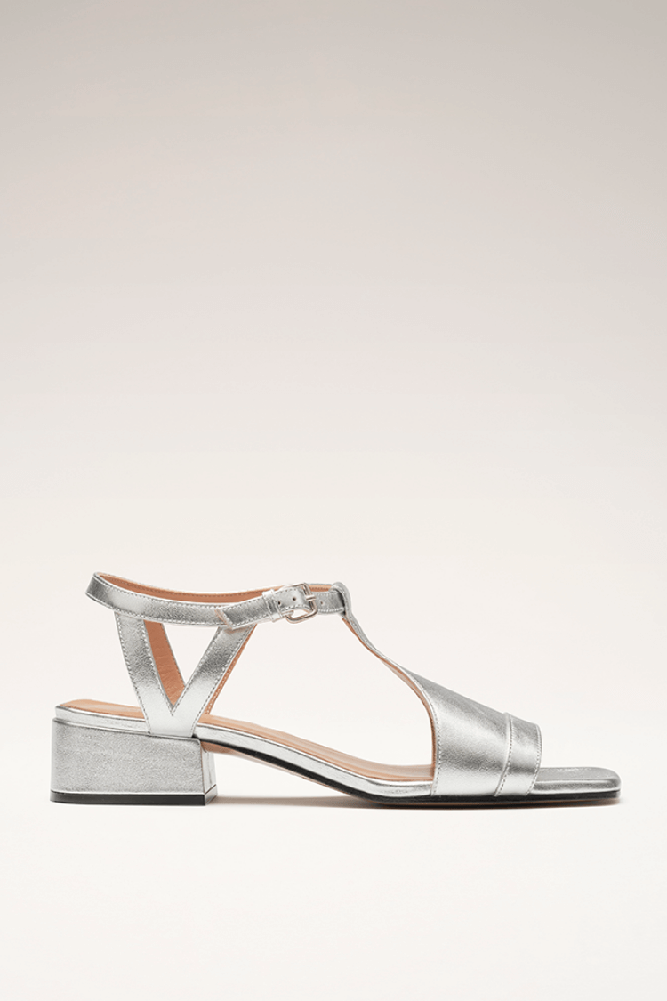 Women's Low Block Heel T Strap Sandals