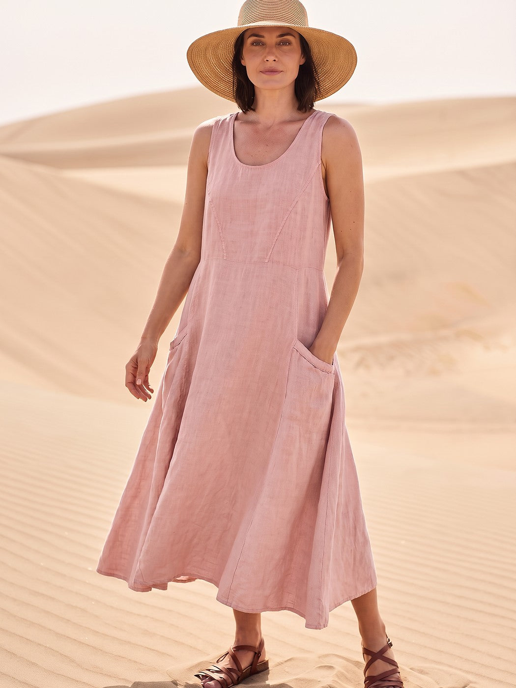 Women's Scoop Neck Midi Dress with Pockets