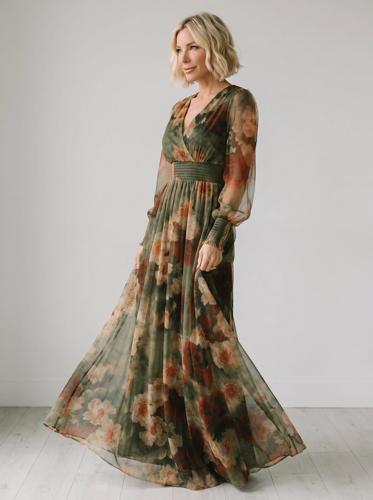 Women's Vintage Neckline Floral Tulle Evening Dress
