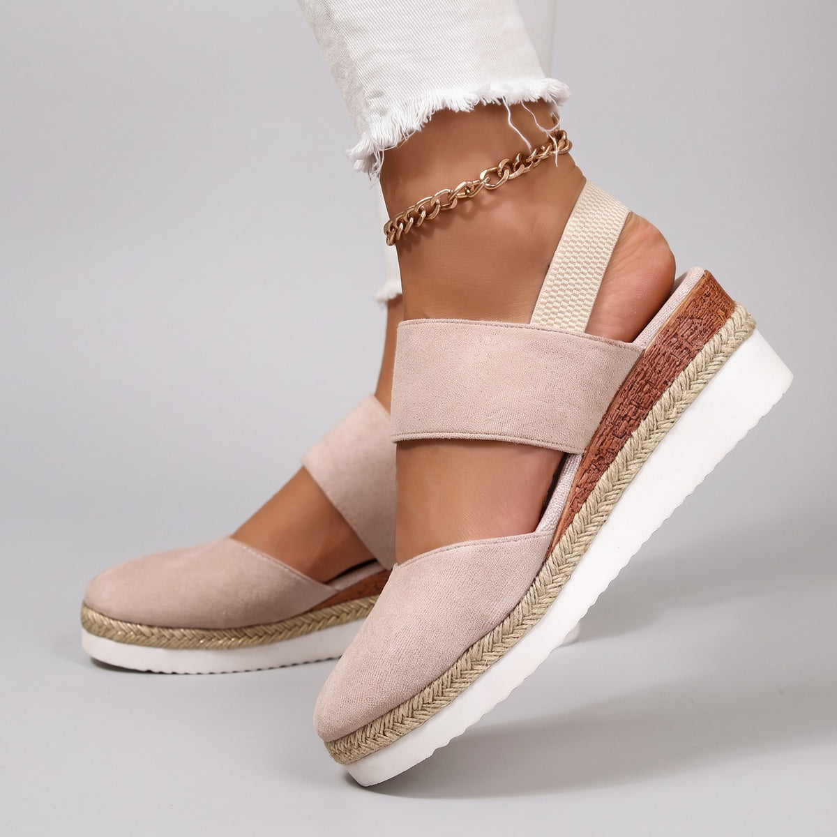 Women's Closed Toe Wedge Sandals